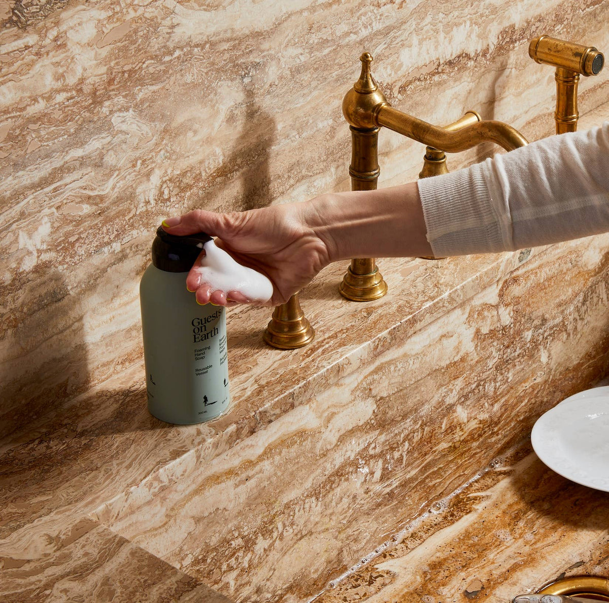 Guests on Earth Foaming Hand Soap Bulk Refill, Citrus Oasis product detail