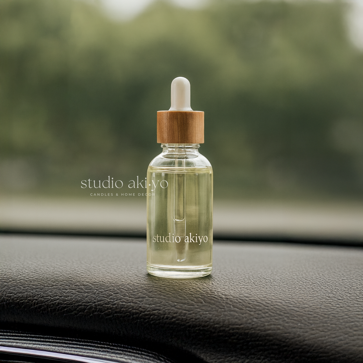 Car diffuser refill bottle