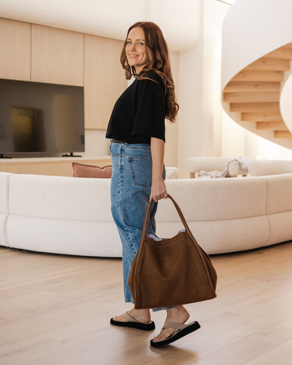 Louenhide Sutton Shoulder Bag in Suede Tan