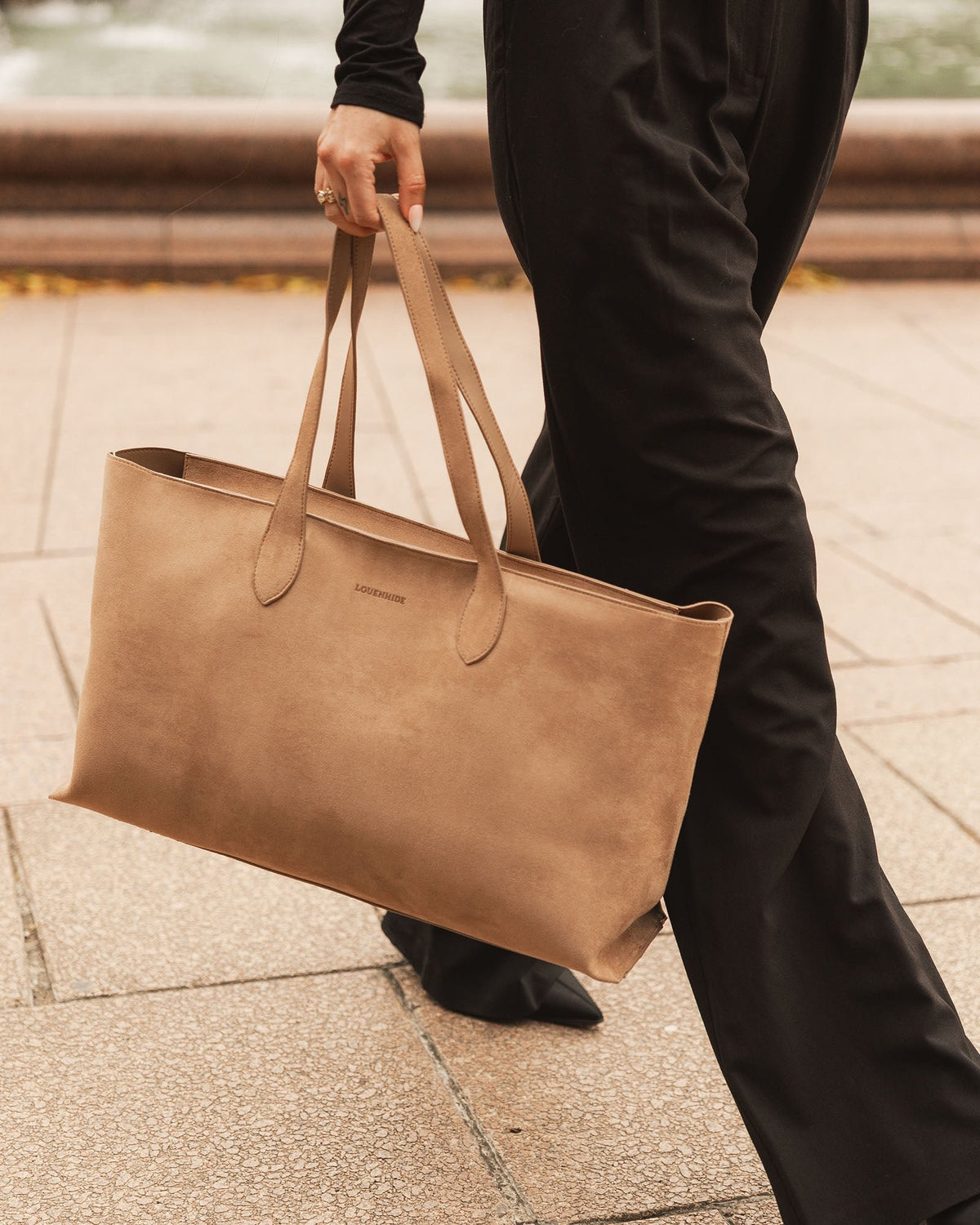 Louenhide Elke Tote Bag in Suede Honey