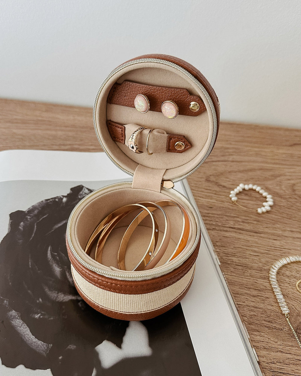 Louenhide Loz Jewelry Box in Canvas Tan